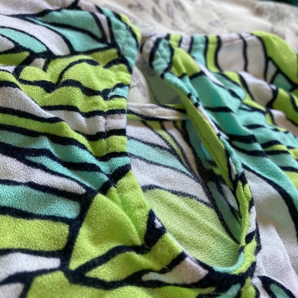 Crown & Ivy blue green mid-sleeve blouse - Picture 3 of 8